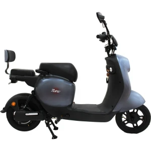اسکوتر برقی 350 تا 1000 وات مدل  Vespa new  حداکثر سرعت بیشتر از 30 کیلومتر بر ساعت و پیمایش بیشتر از 30 کیلومتر