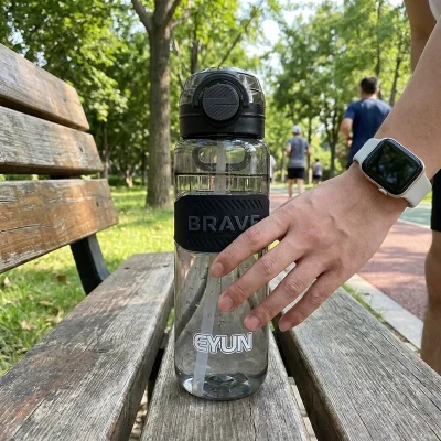 قمقمه ورزشی ایون مدل Brave کد 2025 گنجایش 1 لیتر