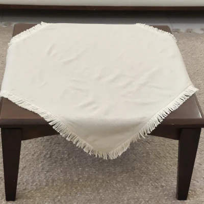 رومیزی مدل مربع دور ریشه سایز 80x80 سانتی‌متر