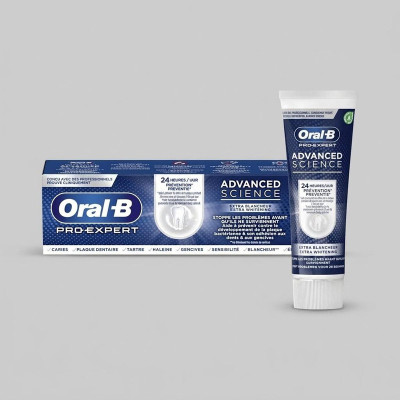 خمیر دندان اورال بی مدل Extra Whitening حجم 75 میلی لیتر