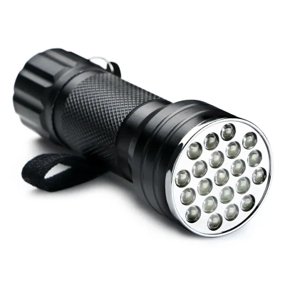 چراغ قوه دستی مدل HW-F600