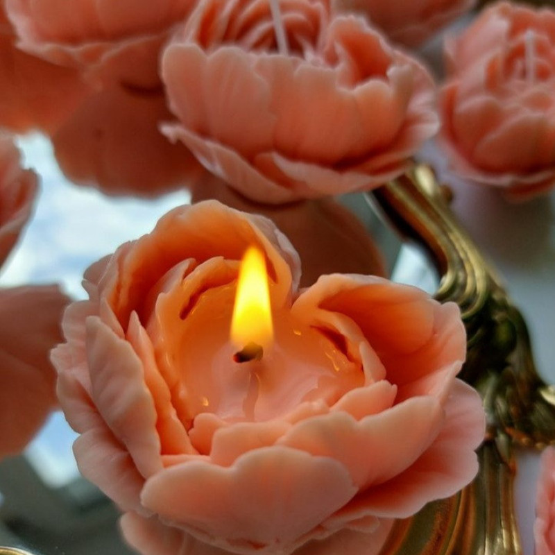شمع دست ساز مدل رز قلبی مجموعه دو عددی