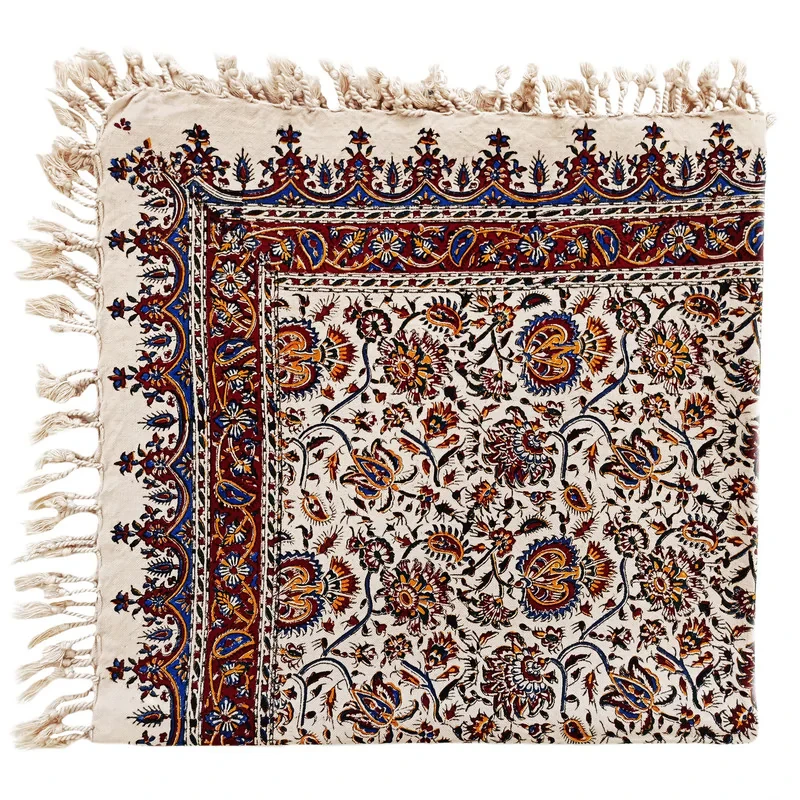 رومیزی قلمکار مدل گل دار