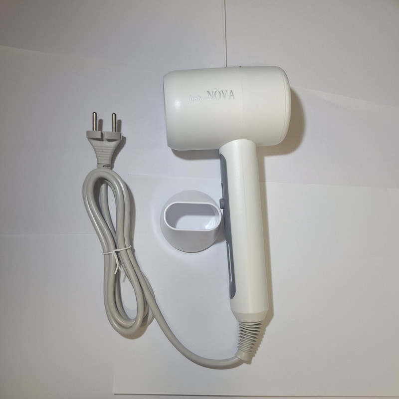 سشوار حرفه ای 3600 وات نوا مدل B2