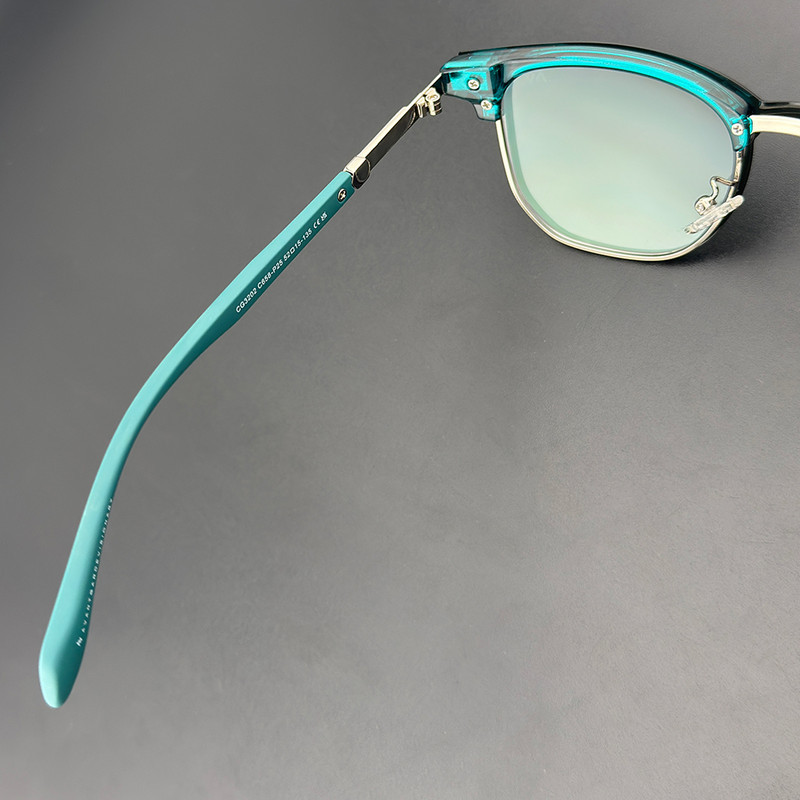فریم عینک طبی آلبرت وگ مدل CG3202C658-P25 Polarized Double Switch