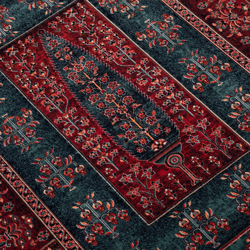 فرش ماشینی 700 شانه فرش ابریشمی کرامتیان زمینه سبز حاشیه لاکی مدل طرح سرو جاودان کد 5106B