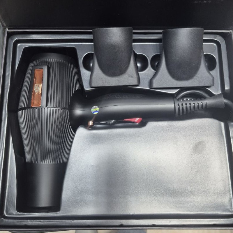 سشوار حرفه‌ای 2500 وات سی‌اف‌اس مدل X250