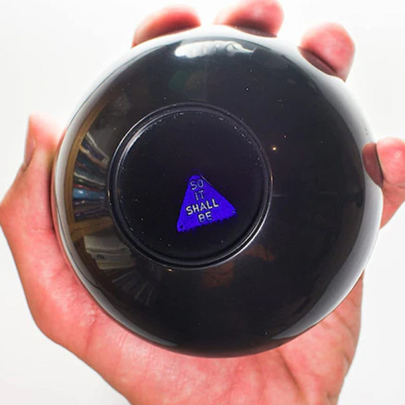 اسباب بازی زینتی مدل Magic 8 ball