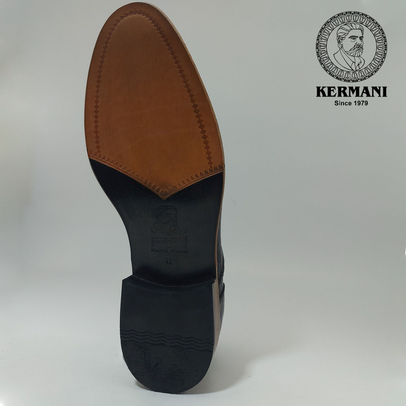 کفش مردانه کرمانی مدل تمام چرم طبیعی کروکو دستدوز کد 350