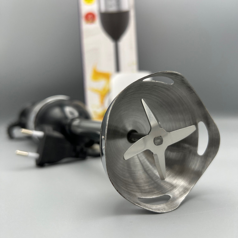 گوشت کوب برقی ۱۰۰۰ وات مدل gc-5302