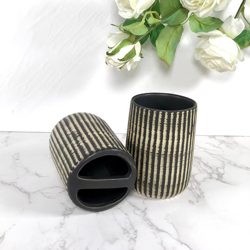 ست سرویس بهداشتی 4 پارچه طرح Zebra