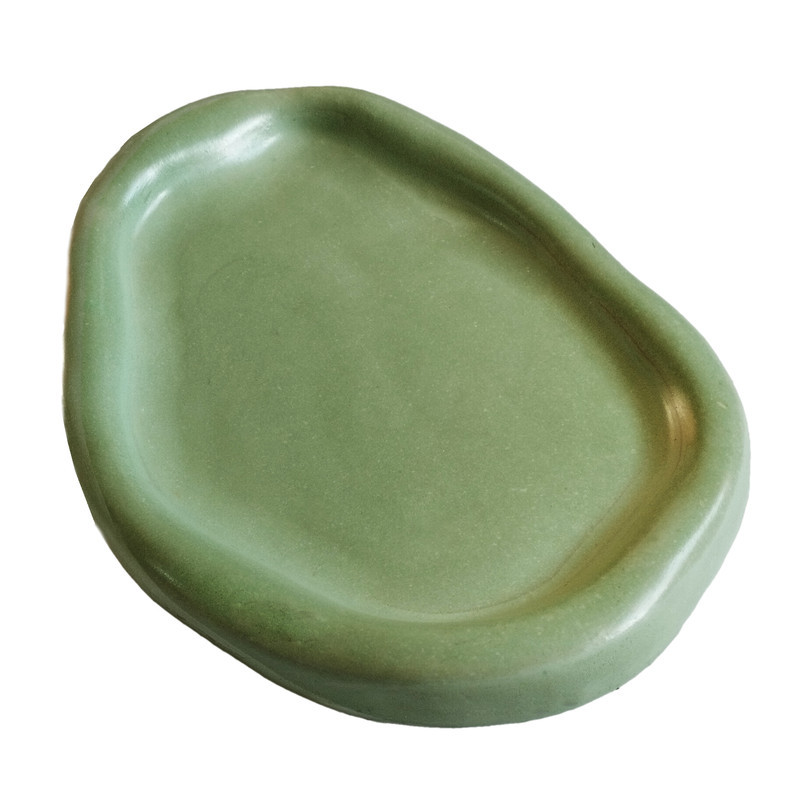 سینی سرو بتن طرح دفرمه ابعاد 22x17 سانتی‌متر ساخت ایران، وزن 535 گرم، مناسب شست‌وشو با دست