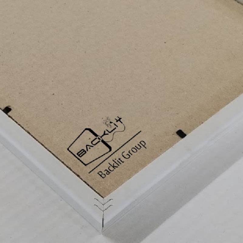 قاب عکس بکلیت مدل باریک دیواری سایز 20×20 سانتی متر