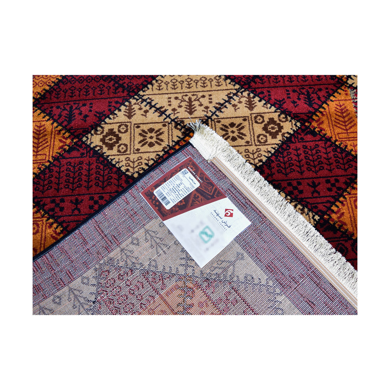 فرش ماشینی 320 شانه فرش سهند زمینه عنابی حاشیه لاکی مدل F811.0L
