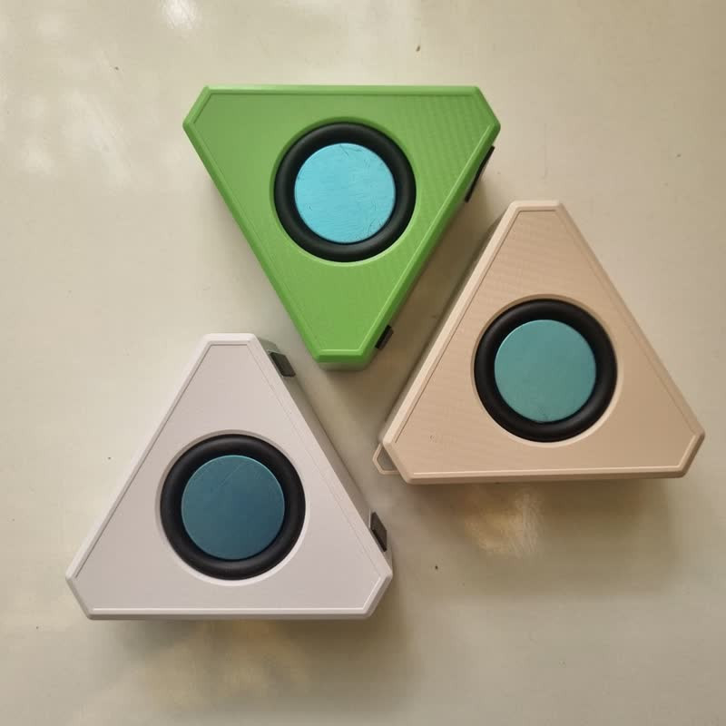 اسپیکر بلوتوثی قابل حمل مدل V2 VER