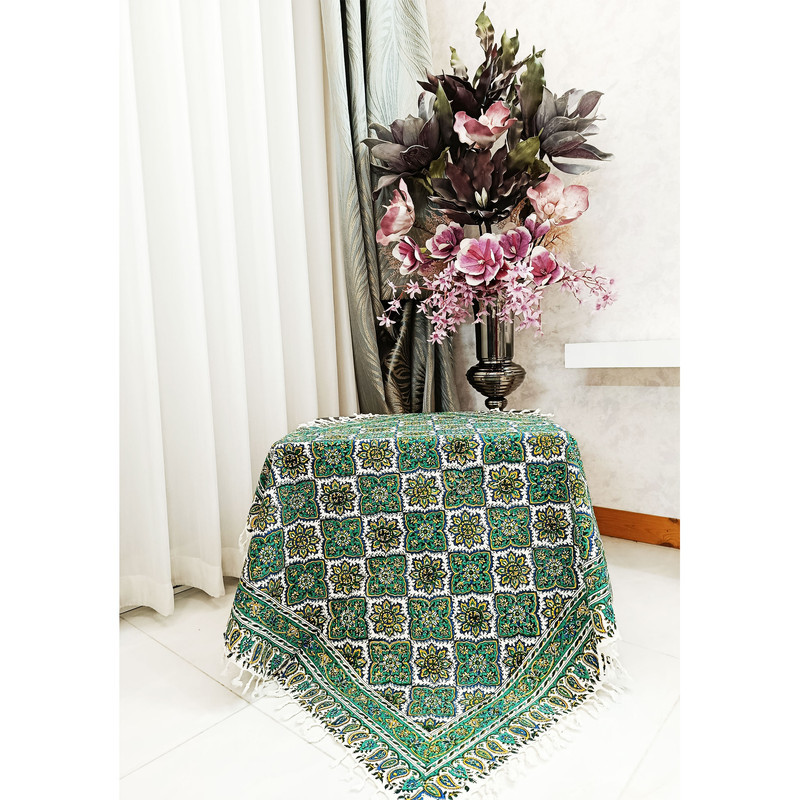 رومیزی قلمکار مدل خشتی