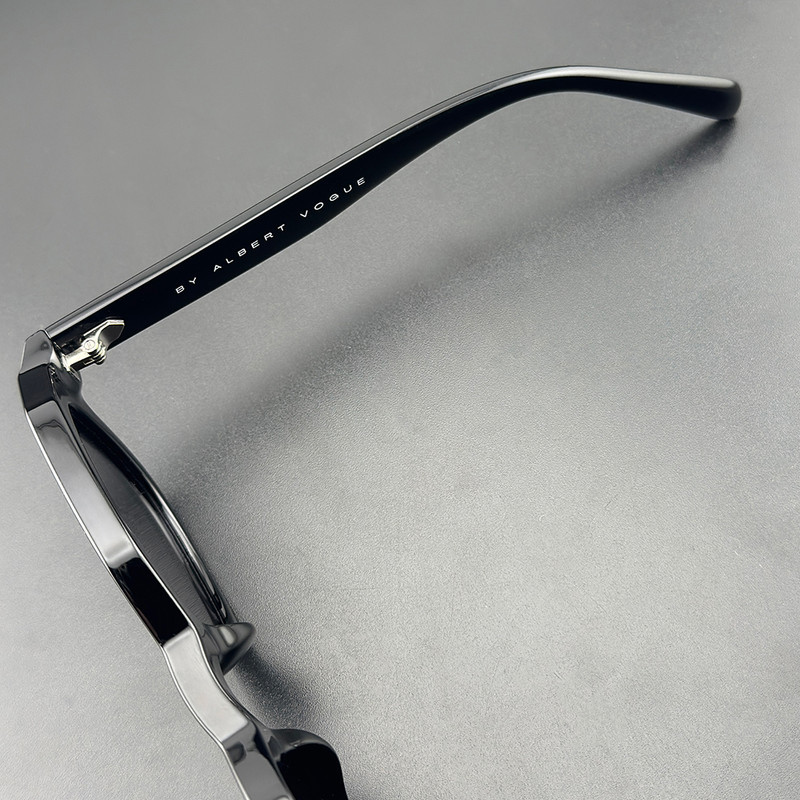 عینک آفتابی زنانه و مردانه آلبرت وگ مدل S31112C1 Avantgarde Visionary