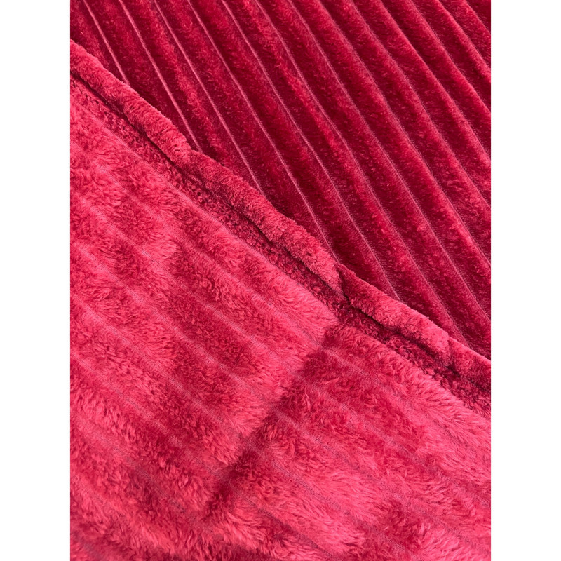 پتو مسافرتی مدل پلیسه دونفره سایز 200x220 سانتی متر
