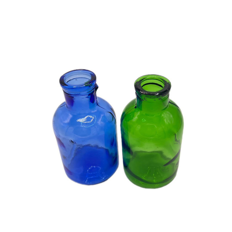 گلدان دکوری شیشه‌ای، ابعاد 13×6×5 سانتی‌متر، وزن 100 گرم