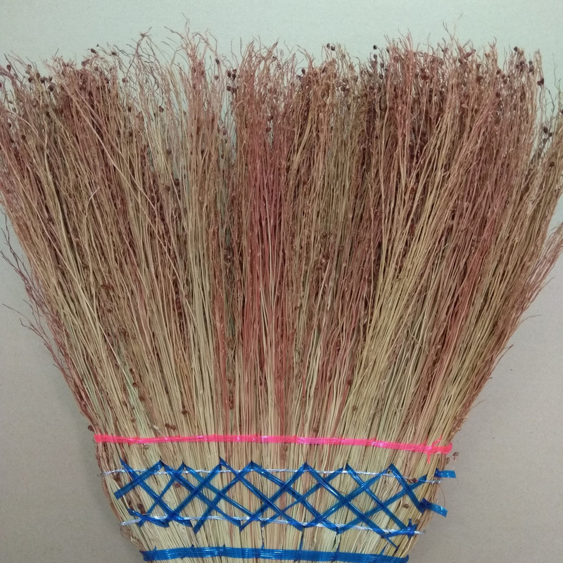 جارو دستی مدل سنتی کد 002