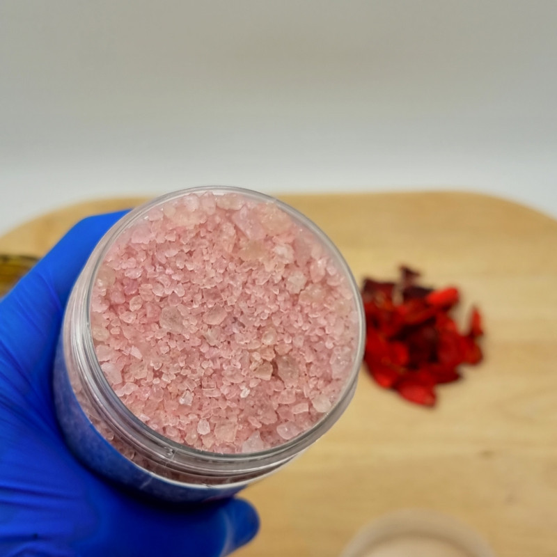 نمک حمام هامانا مدل Red Rose وزن 950 گرم
