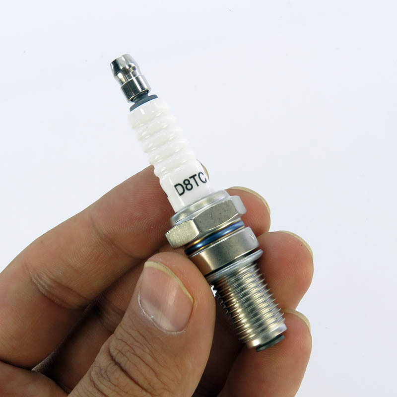 شمع موتورسیکلت مدل D8TC 360 ماراتن کد 1831
