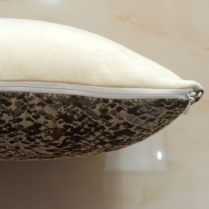کاور کوسن کد 003