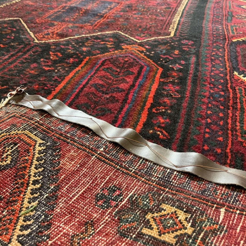 فرش دستبافت پنج متری مدل کردستان کد Nkpa.ha.q24 زمینه قرمز
