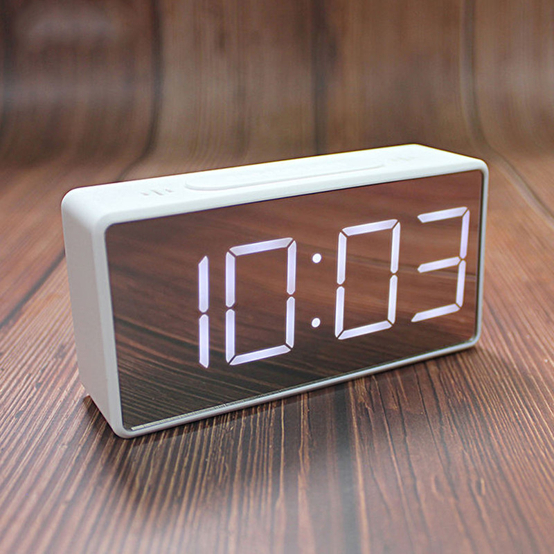 ساعت رومیزی دیجیتال مدل SNOOZE-LIGHT