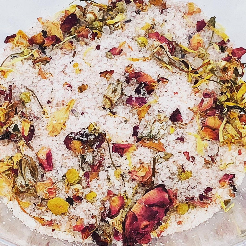 نمک حمام رز گلد مدل RoseTea  وزن 650 گرم