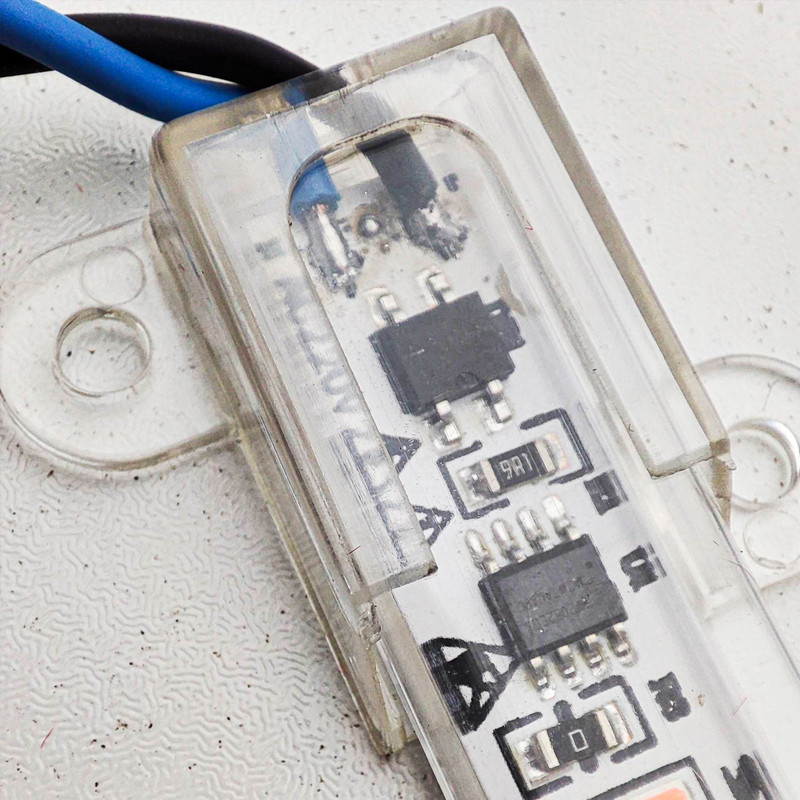 لامپ رشد گیاه 18 وات مدل فول اسپکتروم 220v طرح ریسه LED بسته 2 عددی