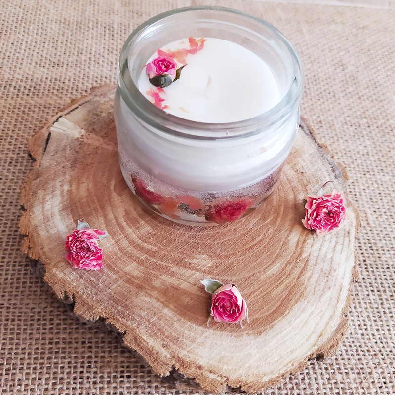 شمع لیوانی هیوا مدل معطر طرح گل رز کد 001