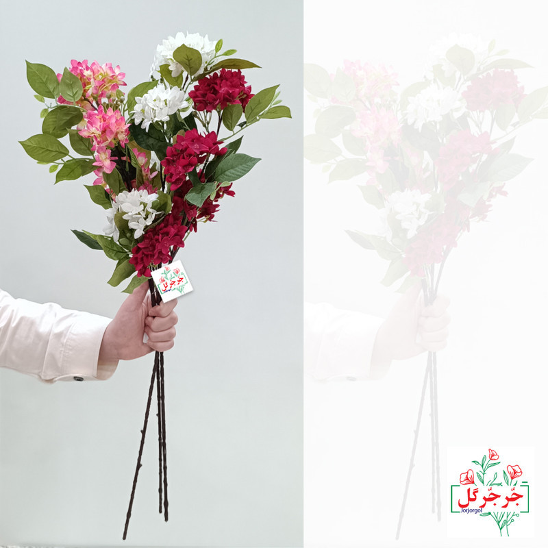 گل مصنوعی جُرجُرگل مدل شاخه شکوفه یاس رومیزی با طراحی 4 بازو، مقاوم در برابر نور و گردوغبار، قابلیت تمیزکاری با دستمال مرطوب، ابعاد 15×10×75 سانتی‌متر، وزن 100 گرم