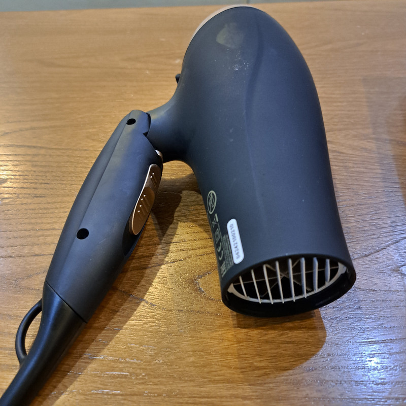 سشوار مسافرتی ۲۴۰۰ وات ویتک مدل VT-1330