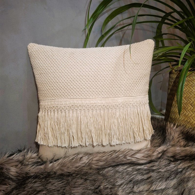 کاور کوسن مدل مکرومه نیلا سایز 42*42 سانتی متر