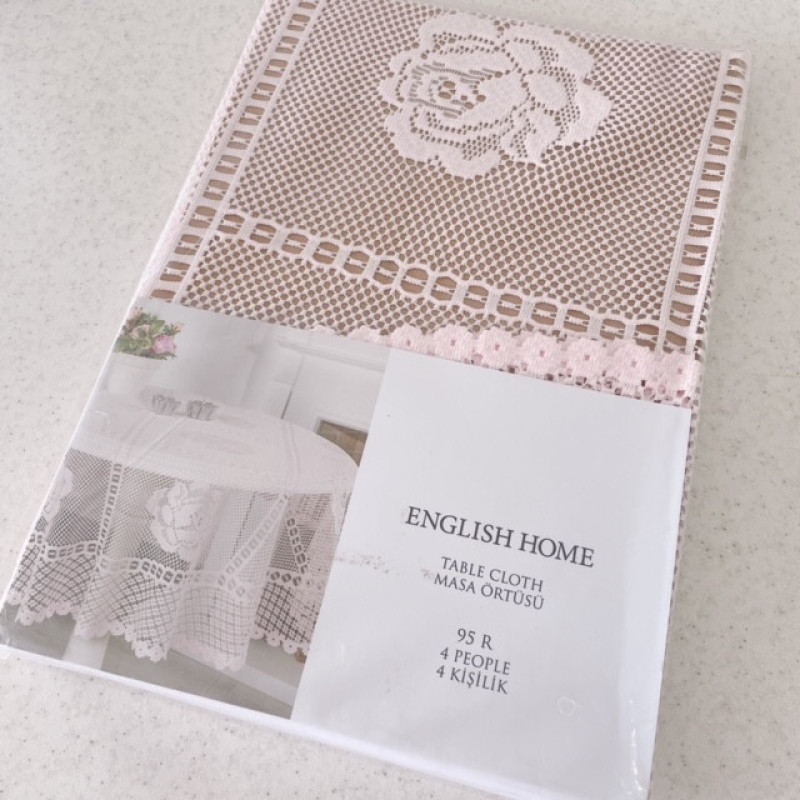 رومیزی انگلیش هوم مدل Rosepatch-R95