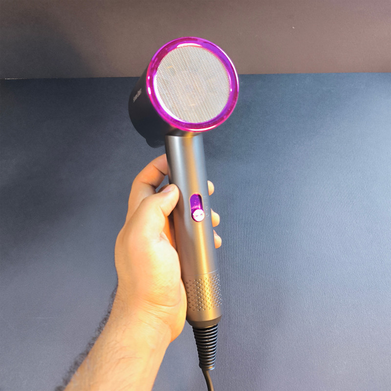 سشوار حرفه ای سیلور کرست مدل SC-D004 با موتور AC، توان 1200 وات، باد سرد، تولید یون منفی، تنظیم دما و سرعت در 2 حالت و کابل 1.5 متری