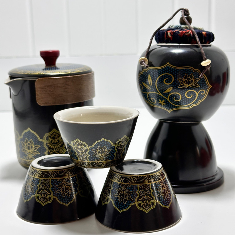 سرویس چای خوری 8 پارچه 3 نفره اشن مدل Herbal Tea طرح سنتی