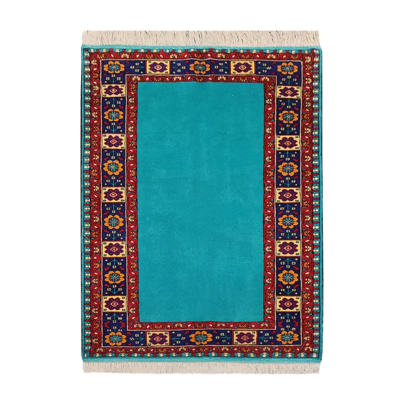 فرش دستباف یک و نیم متری طرح کف ساده مدل AA131