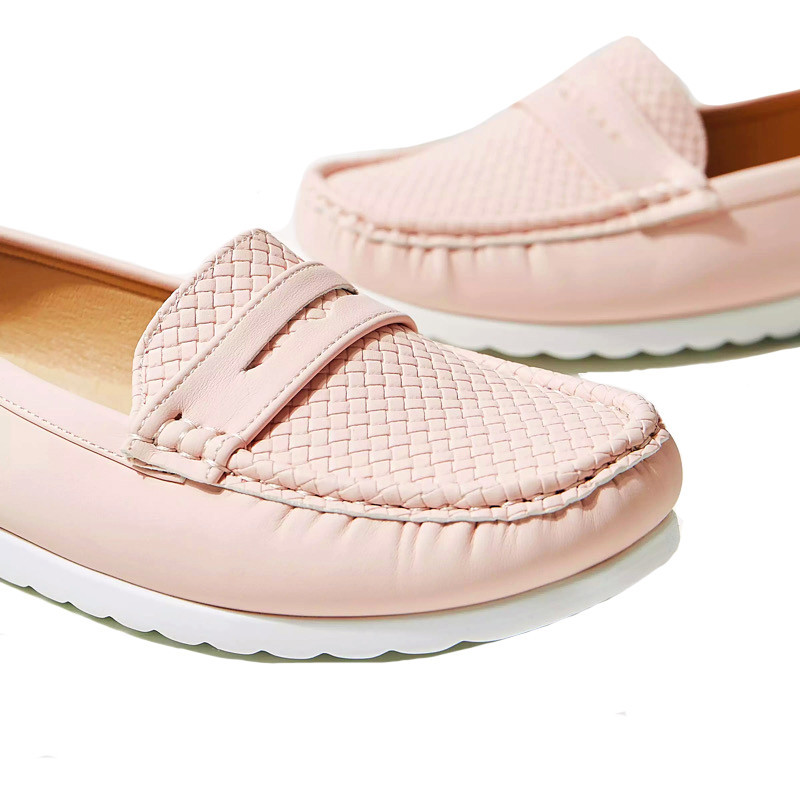 کفش کالج زنانه مکس مدل  Textured Slip-On Moccasins