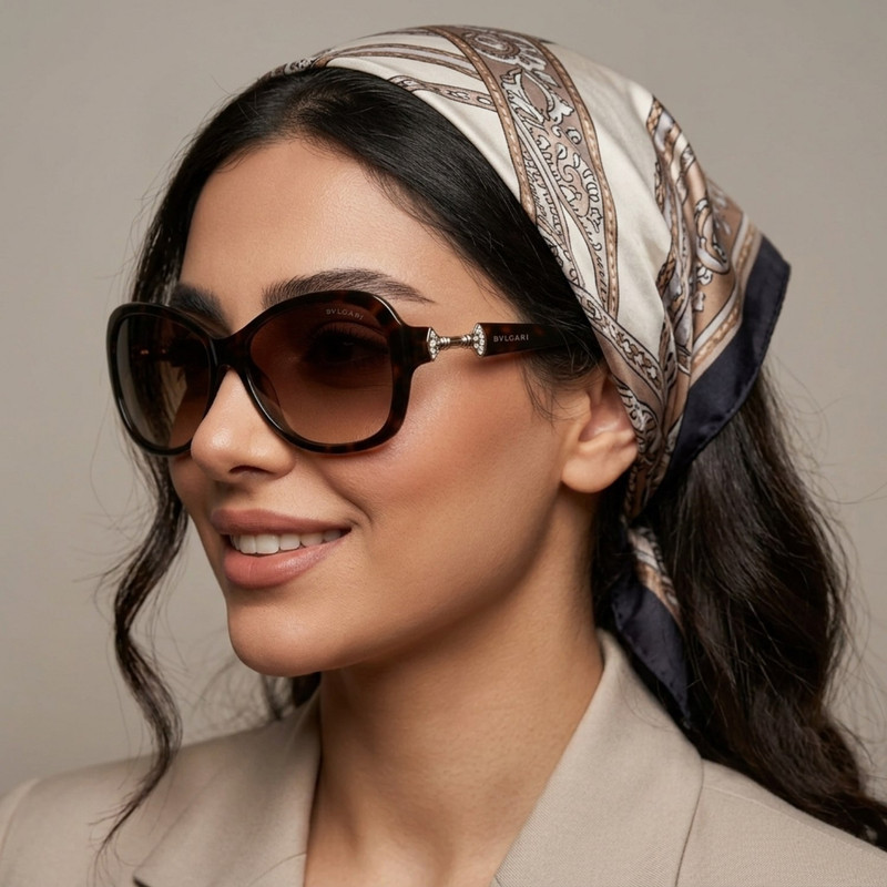 عینک آفتابی زنانه کلاسیک بولگاری مدل  BV8925B