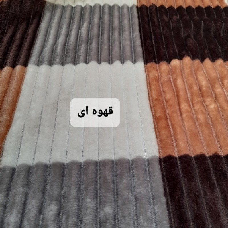 پتو مسافرتی طرح پلیسه کد W200  سایز 150×200 سانتی متر
