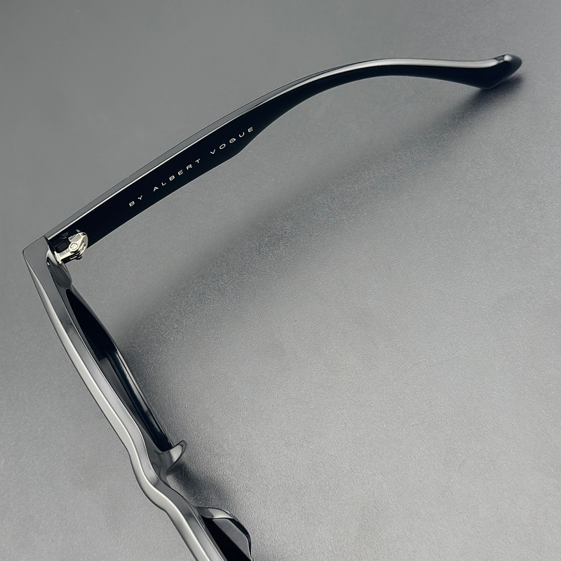 عینک آفتابی زنانه و مردانه آلبرت وگ مدل S32104C1 Avantgarde Visionary