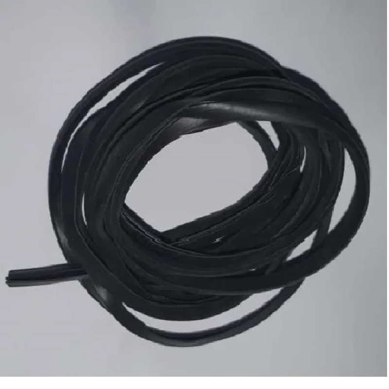 زه گلگیر کد KAVS206 مناسب برای پژو207 و پژو 206 مجموعه 4 عددی