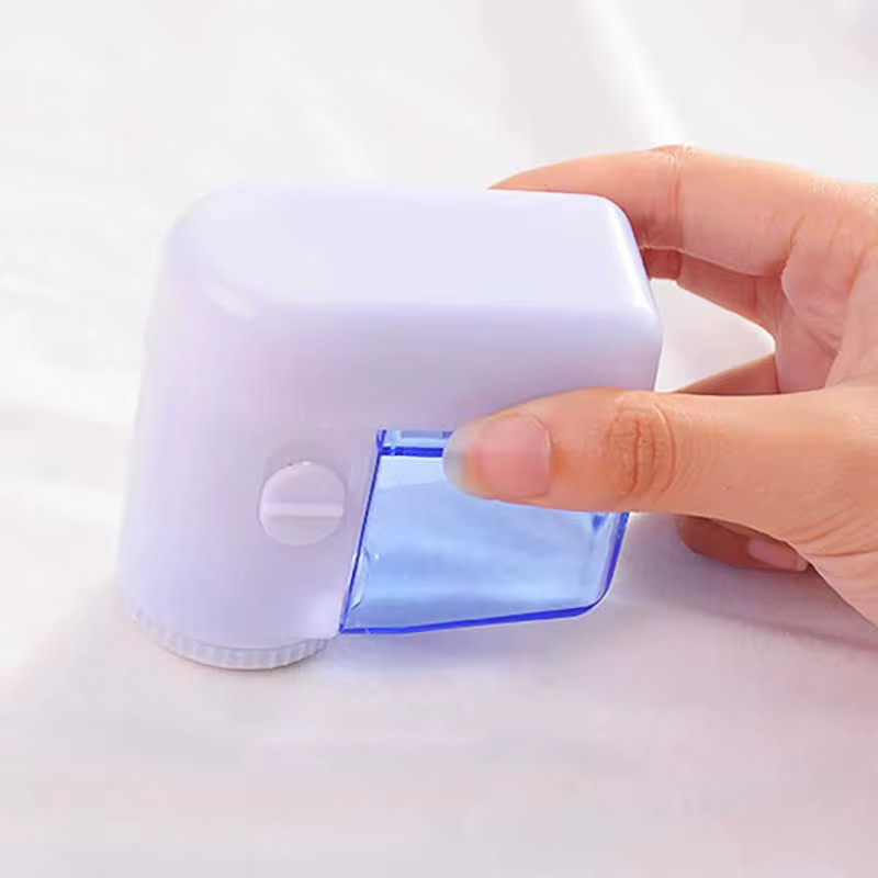 پرزگیر برقی لباس مدل  Mini Lint Remover