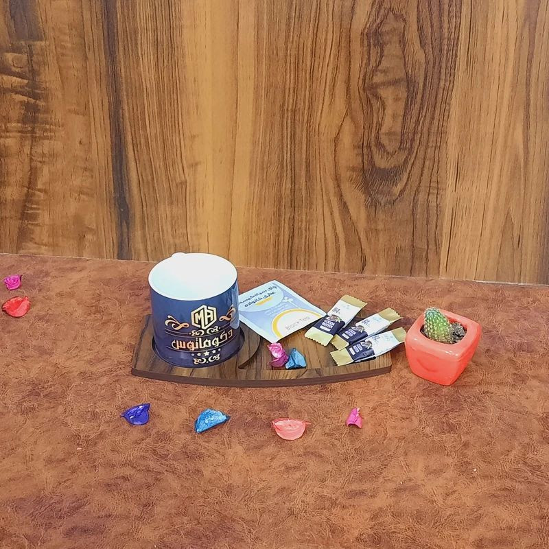 تخته سرو دکوماتوس مدل رز کد ZL2 از جنس MDF، قطر 9 میلی‌متر، مناسب سرو قهوه و چای همراه کیک و شیرینی، شستشو با دست، بسته 5 عددی