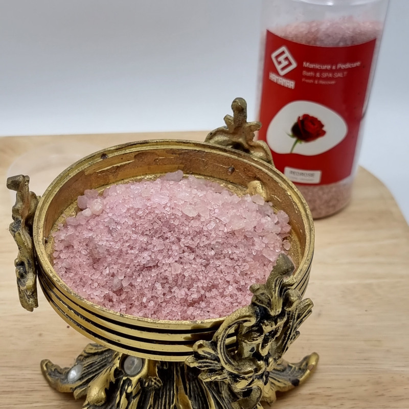 نمک حمام هامانا مدل Red Rose وزن 950 گرم
