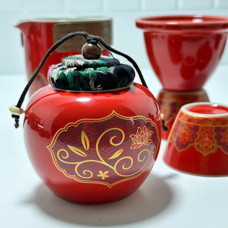 ست هدیه اشن مدل Herbal Tea طرح سرویس چای خوری