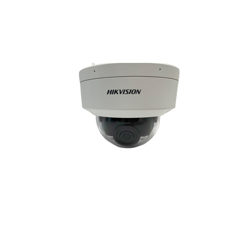 دوربین مداربسته بولت تحت شبکه هایک ویژن مدل DS-2CD1143G2-LIU با حسگر CMOS، کیفیت 4 مگاپیکسل، لنز 2.8 میلی‌متری، زاویه دید 106 درجه، قابلیت POE، دید در شب تا 30 متر، ضبط صدا و فناوری‌های BLC، WDR و DNR