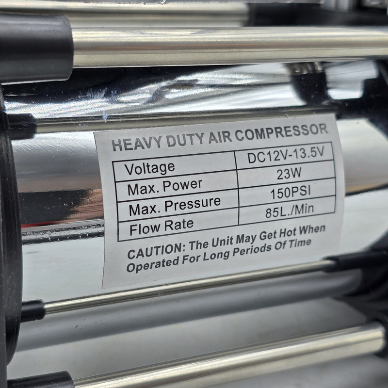 کمپرسور باد خودرو 23 وات ماکیتا مدل فندکی و سر باتری کد ARE-COMPRESSOR-23W مجموعه 15عددی